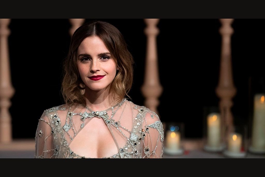 hmHl7Kv7 Every gaze of hers is an emmagasm - Emma Watson 09.jpg
